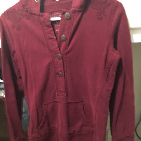 Maurices pullover💕 - Picture 2 of 4